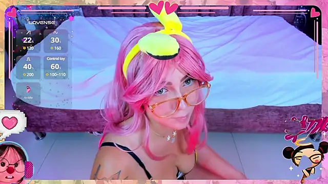 Snapshot of AlessiaDouce chatting on 01-15-25, 10:57 AlessiaDouce online show from 01-15-25, 10:57