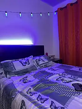 Isa bel online show from 12-10-24, 01:32