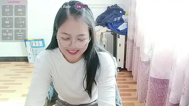luoxuwen online show from 02-07-25, 05:10