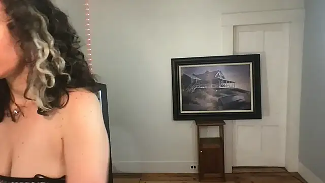 BonfireBonnie online show from 09-25-25, 01:59