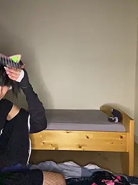 egirl711 online show from 01-16-26, 07:18