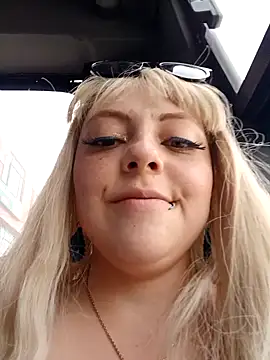 madelaine- online show from 12-13-24, 06:59
