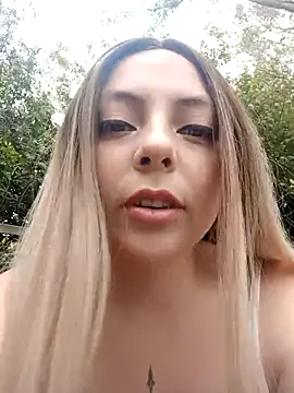 madelaine- online show from 10-09-25, 07:34