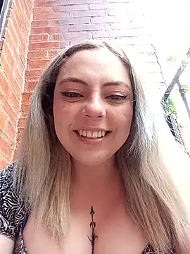 madelaine- online show from 01-14-26, 06:13