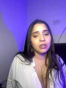 valentina jonnes1 online show from 12-17-25, 07:36