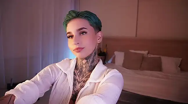 AliceShazaham  online show from 12-04-24, 05:16