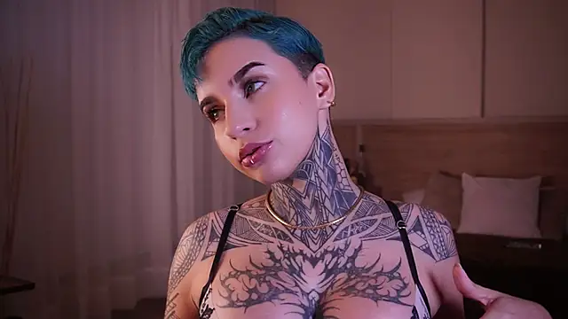 AliceShazaham  online show from 01-20-25, 02:32