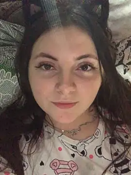 Snapshot of fairy365 chatting on 12-12-24, 11:07 fairy365 online show from 12-12-24, 11:07