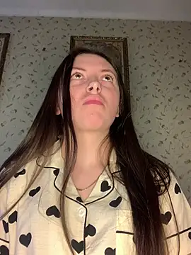 Snapshot of fairy365 chatting on 03-18-26, 02:42 fairy365 online show from 03-18-26, 02:42