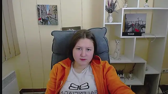 sofi smile online show from 02-24-25, 12:41