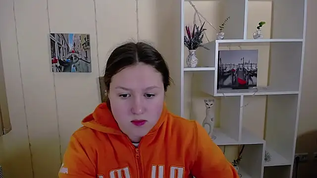  sofi smile online show from 03-18-25, 08:04