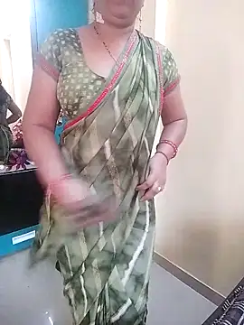 PayalSharmahot143 online show from 12-18-25, 03:45