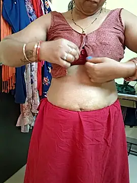PayalSharmahot143 online show from 06-05-26, 03:46