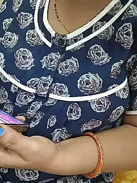 PayalSharmahot143 online show from 06-12-26, 12:37