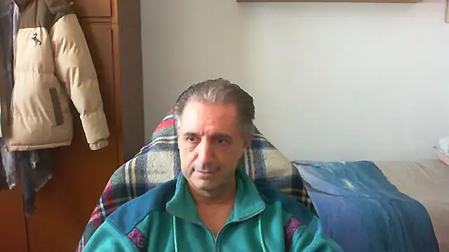 lliuk70mi online show from 03-29-26, 01:00