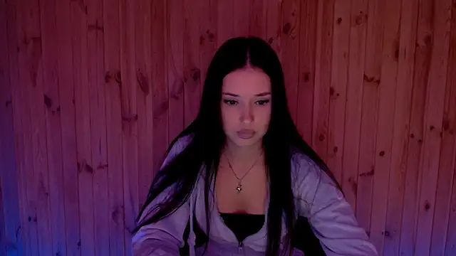 Snapshot of AlisaLink chatting on 10-12-25, 04:17 AlisaLink online show from 10-12-25, 04:17