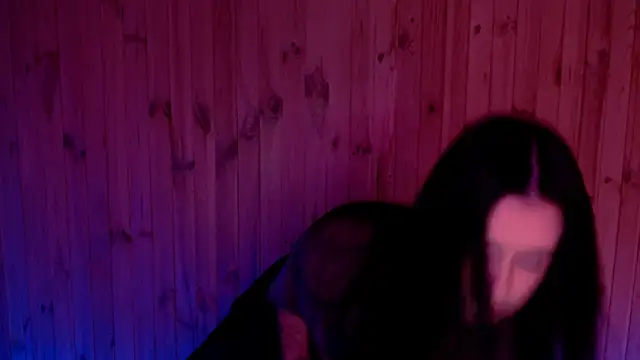 Snapshot of AlisaLink chatting on 10-13-25, 03:56 AlisaLink online show from 10-13-25, 03:56