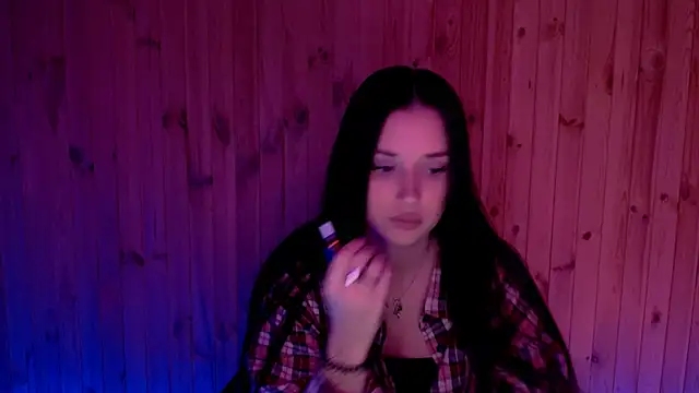 Snapshot of AlisaLink chatting on 10-19-25, 05:46 AlisaLink online show from 10-19-25, 05:46