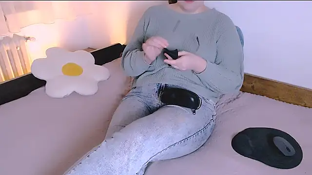 Snapshot of ChubbyMaia chatting on 03-02-26, 07:10 ChubbyMaia online show from 03-02-26, 07:10