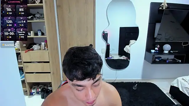 Cristhian Evans online show from 09-24-25, 01:20