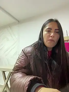 CAM 21X online show from 12-22-24, 01:55