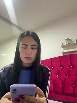 CAM 21X online show from 01-31-25, 01:02