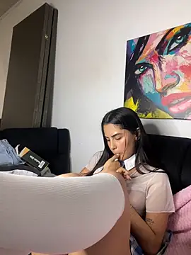 CAM 21X online show from 03-04-25, 10:16