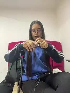CAM 21X online show from 03-10-25, 01:21
