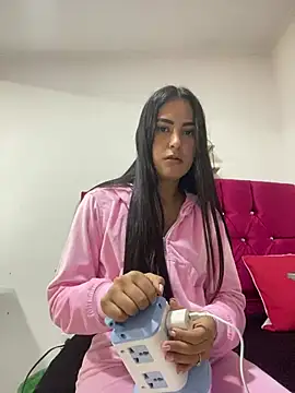 CAM 21X online show from 03-12-25, 01:08