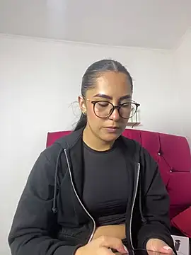 CAM 21X online show from 03-17-25, 01:29