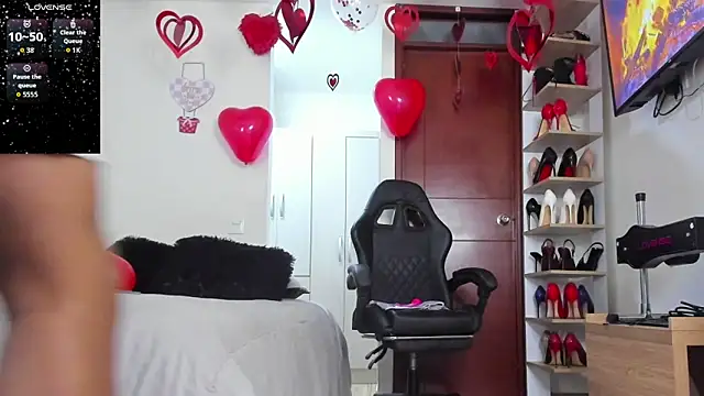 SophieBaker   online show from 02-13-26, 03:13