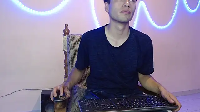 nolanjay  online show from 03-11-25, 08:42