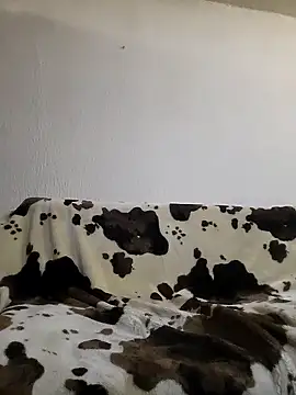 Snapshot of Zgodanilep chatting on 02-13-25, 07:42 Zgodanilep online show from 02-13-25, 07:42