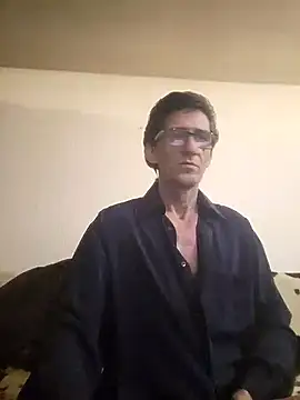 Snapshot of Zgodanilep chatting on 02-15-25, 05:39 Zgodanilep online show from 02-15-25, 05:39