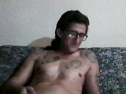 Snapshot of Zgodanilep chatting on 03-18-25, 11:52 Zgodanilep online show from 03-18-25, 11:52