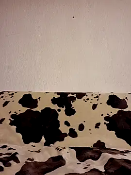 Snapshot of Zgodanilep chatting on 09-20-25, 10:05 Zgodanilep online show from 09-20-25, 10:05