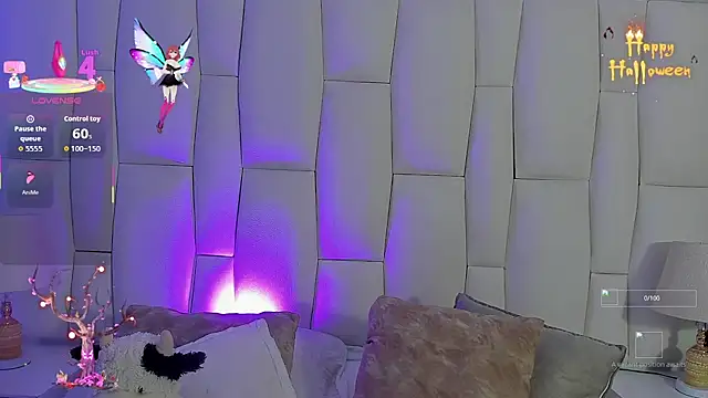 Regiina Doll online show from 10-31-25, 04:24