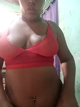 Snapshot of LuahSanthos chatting on 12-16-25, 10:53 LuahSanthos online show from 12-16-25, 10:53