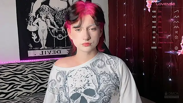 Snapshot of Vailyreb_ chatting on 01-24-25, 08:54 Vailyreb online show from 01-24-25, 08:54