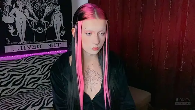 Snapshot of Vailyreb_ chatting on 02-12-25, 11:29 Vailyreb online show from 02-12-25, 11:29