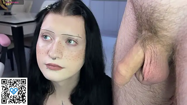 Snapshot of Vailyreb_ chatting on 02-22-26, 10:14 Vailyreb online show from 02-22-26, 10:14