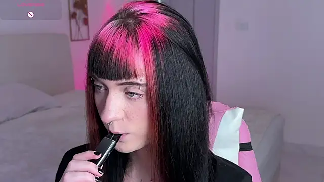 Vailyreb  online show from 06-05-26, 02:23