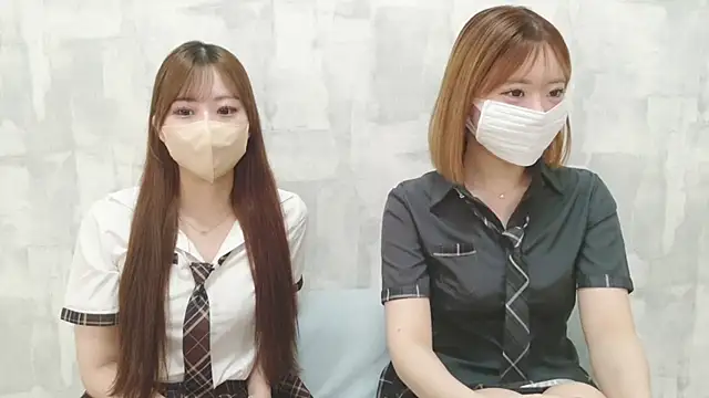 Snapshot of LOVE_MOMO_LOVE chatting on 05-14-26, 12:01 LOVE MOMO LOVE online show from 05-14-26, 12:01