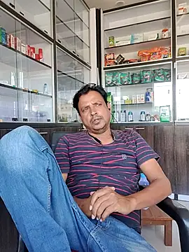 Raj1043 online show from 11-08-25, 06:24