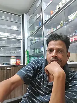 Raj1043 online show from 05-11-26, 03:51