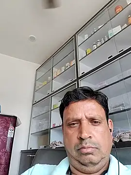 Snapshot of Raj1043 chatting on 06-16-26, 05:32 Raj1043 online show from 06-16-26, 05:32