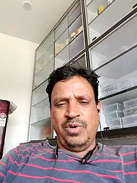 Snapshot of Raj1043 chatting on 06-25-26, 06:40 Raj1043 online show from 06-25-26, 06:40