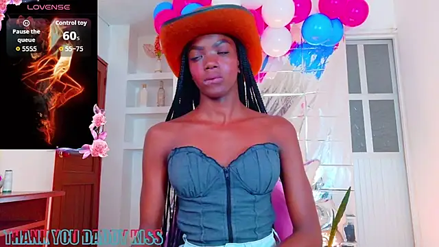 Snapshot of Riri_Blonde10 chatting on 07-04-26, 01:28 Riri Blonde10 online show from 07-04-26, 01:28