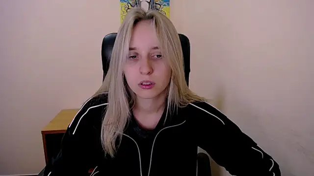  Nicole new online show from 09-25-25, 11:47