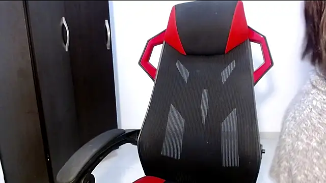 meghan2 online show from 03-07-25, 04:13